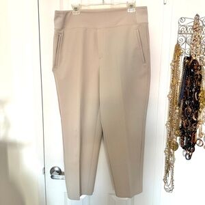 🎀 ATHLETA PANTS Khaki Beige 14 P Pull-on Lk New 🎀